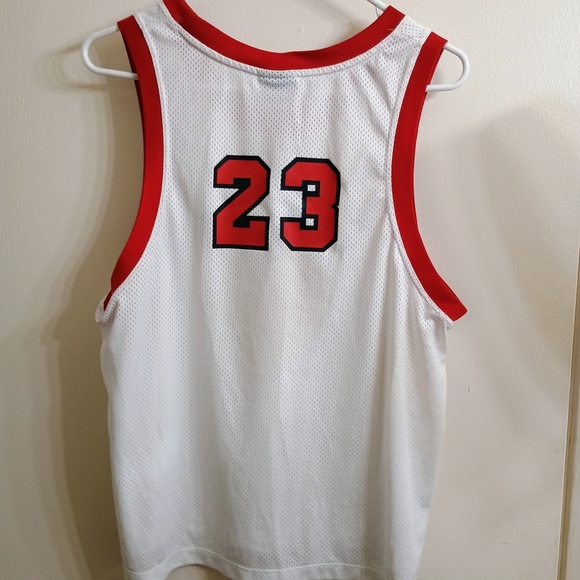 Jordan Red and White Mesh Jersey - Picture 5 of 5